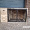 Dressoir bench steigerhout met stalen deur met lades van Hout-Art. staal, zwart, gepoedercoat, gaas, mesh, houtart, benchkast.