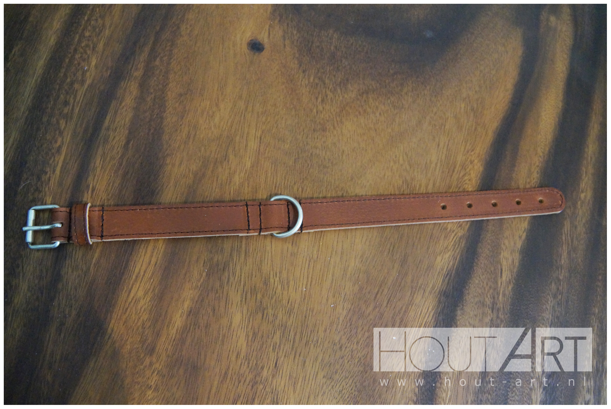 Halsband hondenriem bsc leer lichtbruin, donkerbruin, zwart, cognac van Hout-Art. riem, lederen, honden, huisdier, houtart.