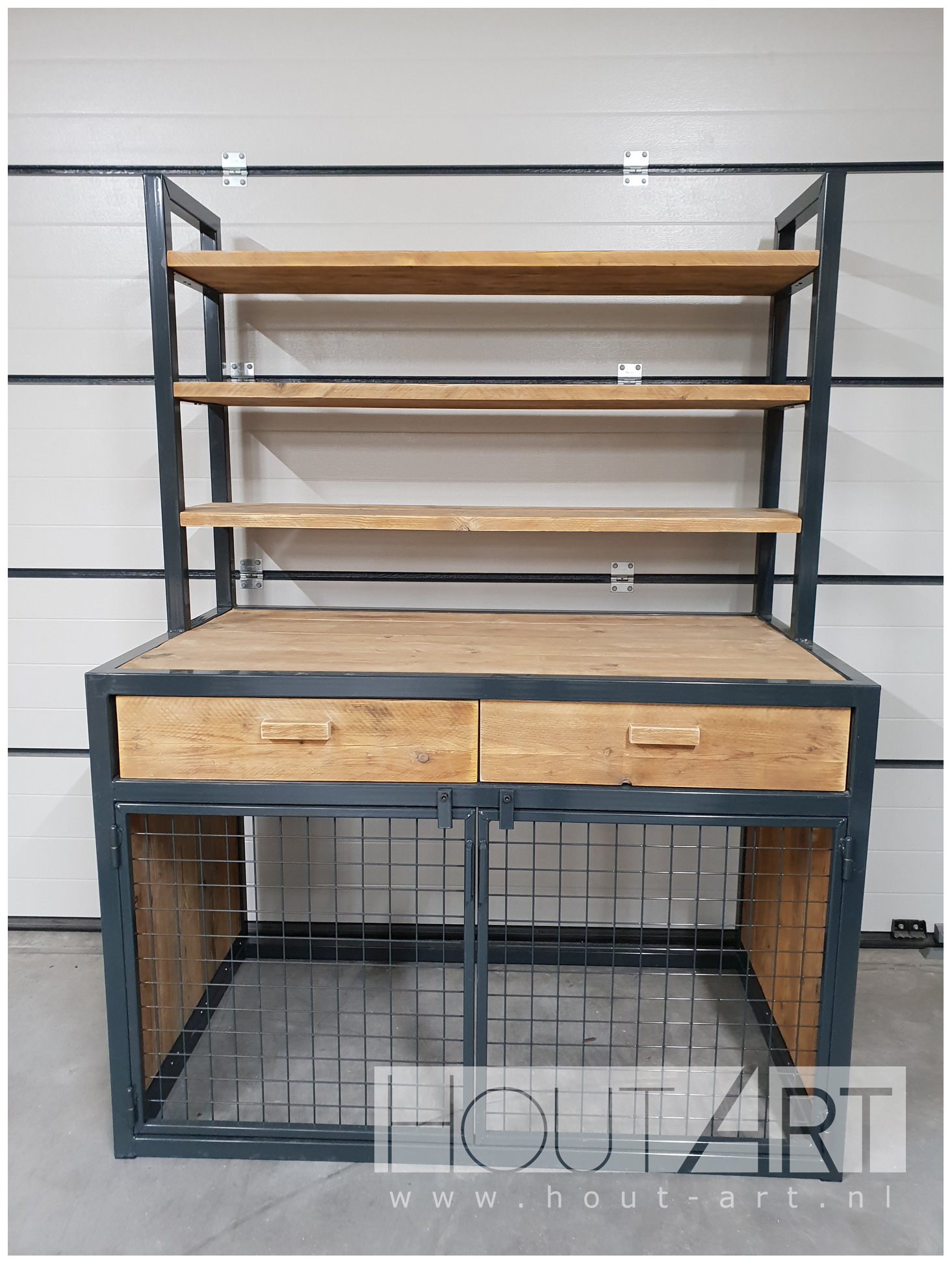 Hoge kast stalen frame bench xl met legplanken, lade van steigerhout van Hout-Art. huisdier, benchkast, gaasdeur, benches, houtart.