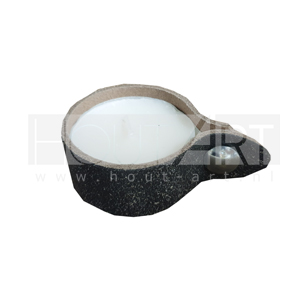 Kaarsenring leer met kaars zwart gevlamd