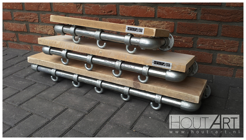 Kapstok bsc verzinkte steigerbuis met steigerhout van Hout-Art. steigerbuizen, zwart, gepoedercoat, modern, industrieel, haakjes, houtart.
