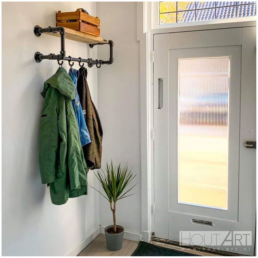 Kapstok luxe zwarte steigerbuis met steigerhout van Hout-Art. steigerbuizen, zwart, gepoedercoat, modern, industrieel, haakjes, houtart.