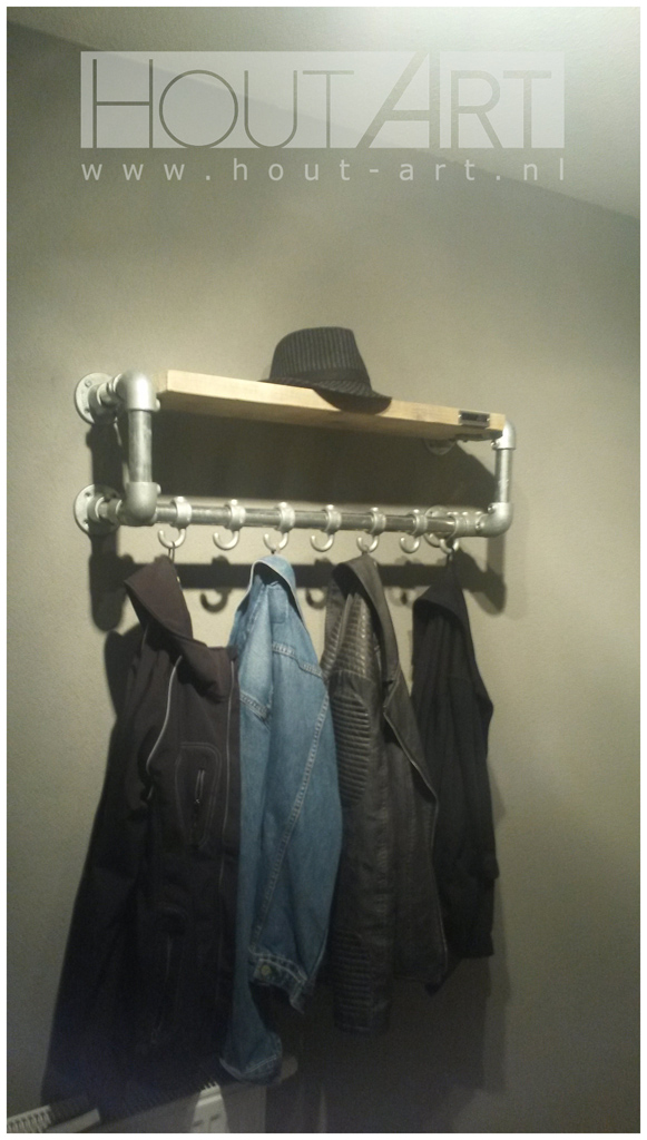 Kapstok luxe verzinkte steigerbuis met steigerhout van Hout-Art. steigerbuizen, zwart, gepoedercoat, modern, industrieel, haakjes, houtart.