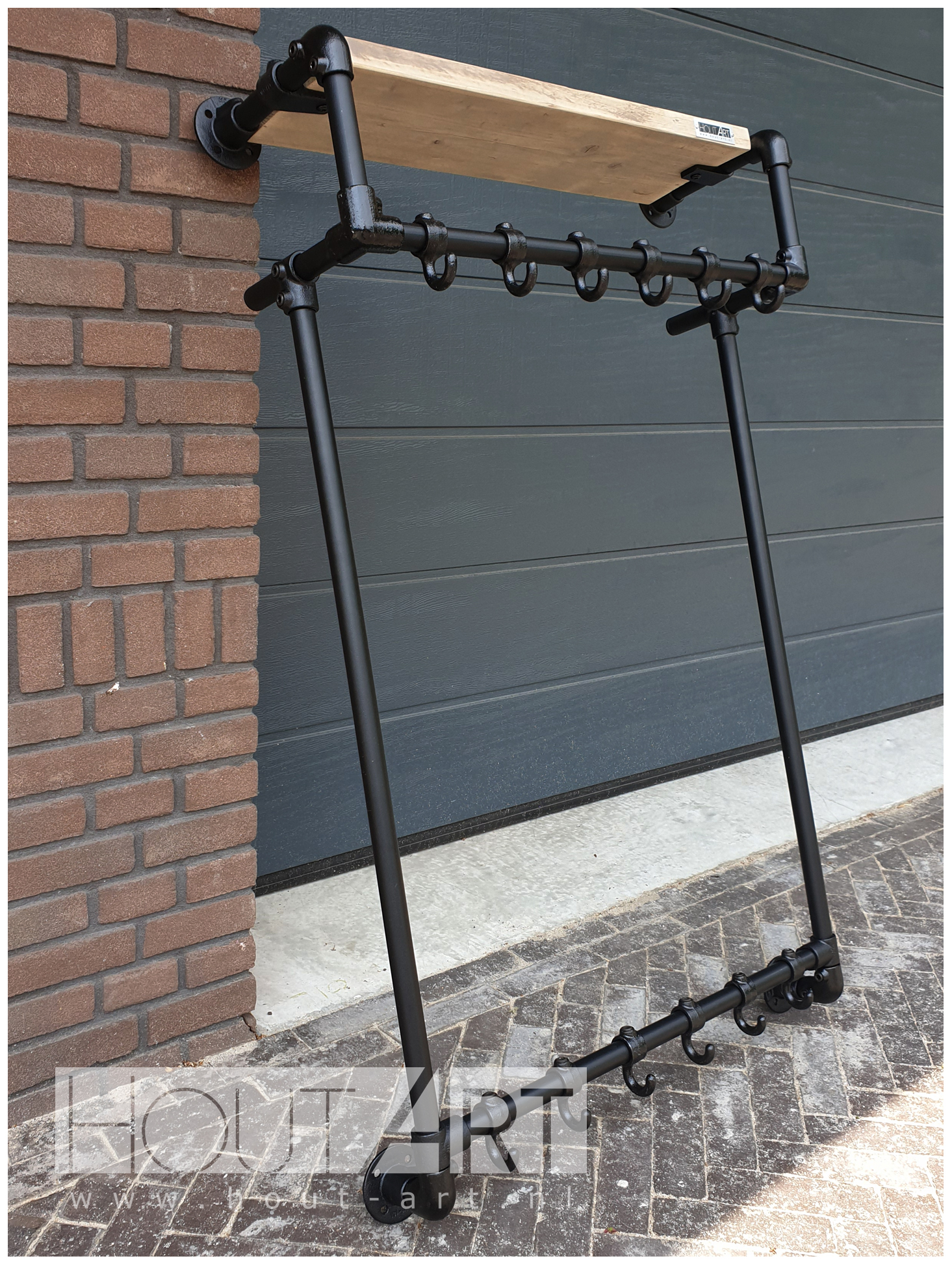 Kapstok luxe zwarte steigerbuis met kinderkapstok steigerhout van Hout-Art. steigerbuizen, zwart, gepoedercoat, modern, industrieel, haakjes, houtart.