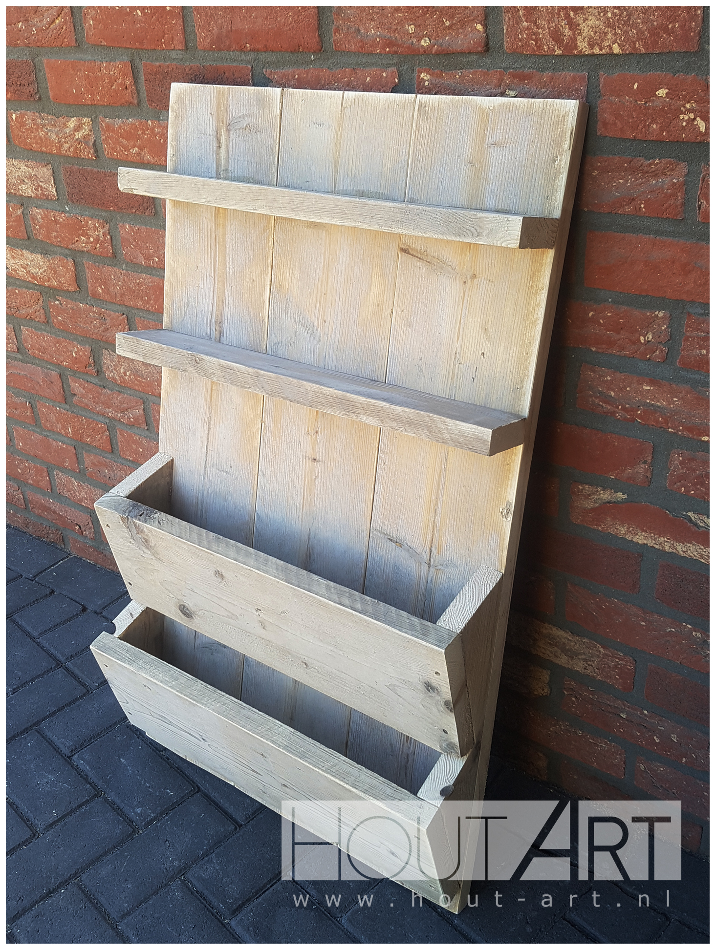 Wandrek fotobord tijdschriftenvak steigerhout van Hout-Art. foto's, wandbord, plankjes, wandplank, gebruikt hout, houtart.