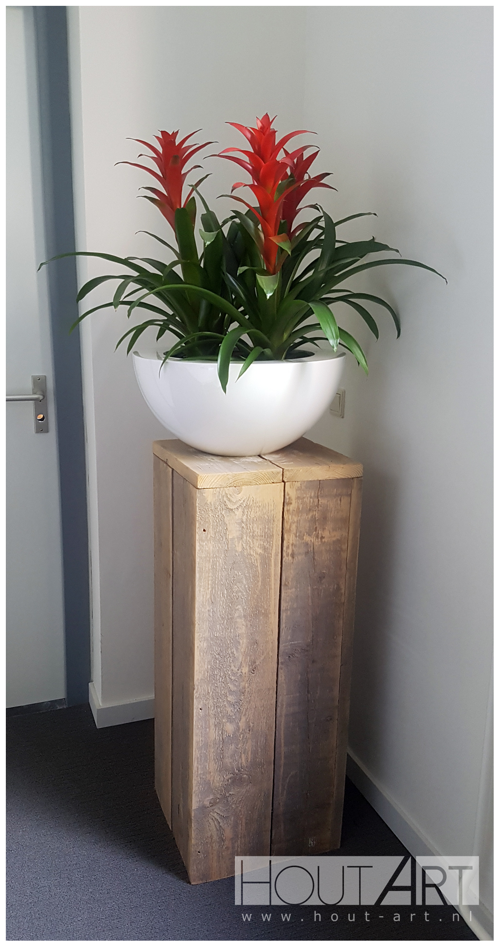 Zuil sokkel steigerhout van Hout-Art. gebruikt hout, decoratie, plantenzuil, houtart.