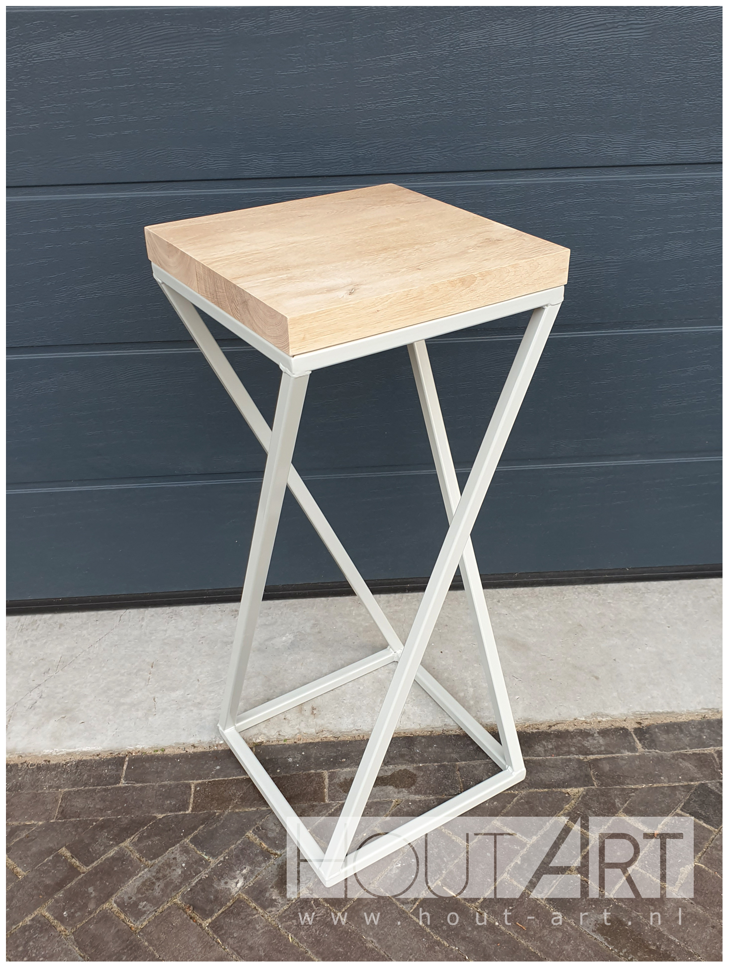 Zuil sokkel stalen twist frame met eiken van Hout-Art. zwart, gepoedercoat, hout, plantenzuil, decoratie, houtart.