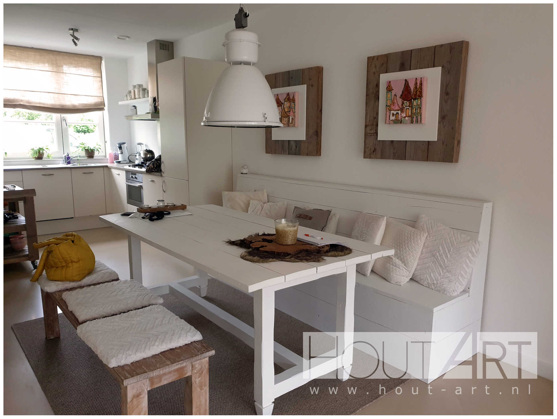 Loungebank recht dicht steigerhout van Hout-Art. Tuinmeubel, loungeset, gebruikt hout, buitenkeuken, vuurtafel, tuinmeubels, houtart.