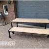 Bank stalen frame steigerhout inliggend met eettafel tafel tuin tuinmeubel zwarte poedercoating van Hout-Art.