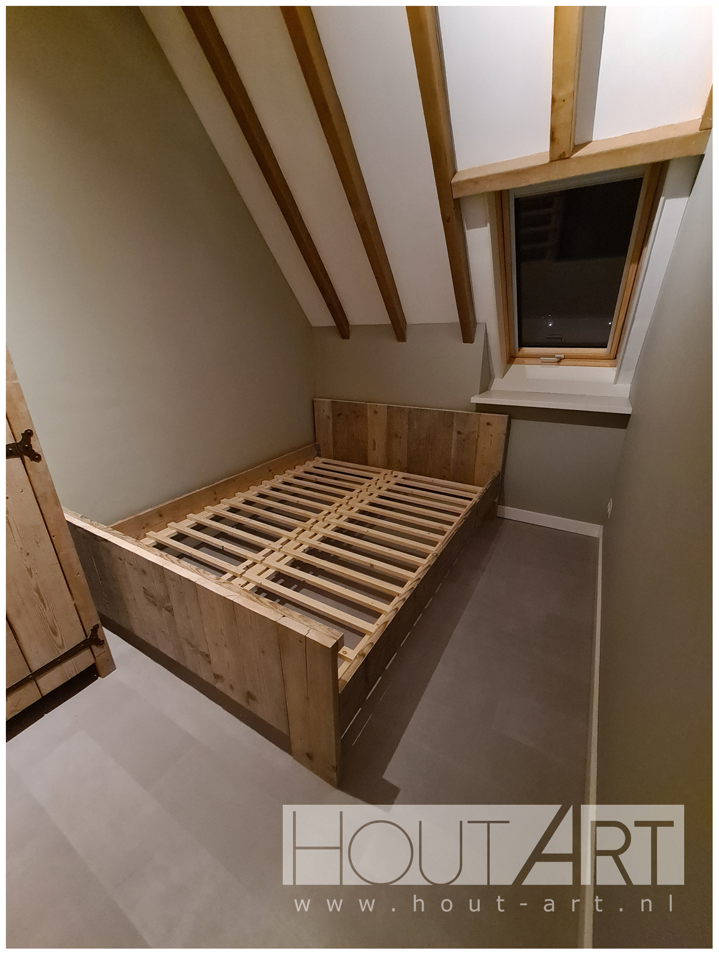 Tweepersoonsbed steigerhout luxe van Hout-Art. slapen, slaapkamer, 2-persoons, gebruikt hout, landelijk, slaapkamer, industrieel, houtart.