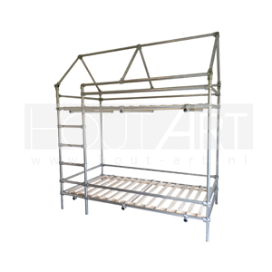 Stapelbed steigerbuis huis