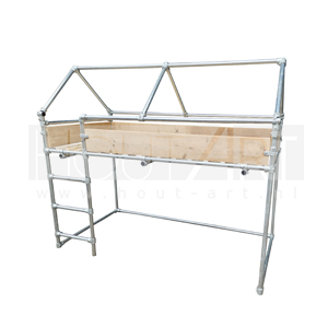 Halfhoogslaper huisje steigerbuis met steigerhout