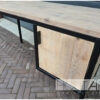 Bureau stalen frame zwevende kast met steigerhout van Hout-Art.