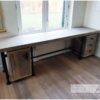 Bureau zwarte steigerbuis luxe 2x zwevende kasten met steigerhout van Hout-Art.