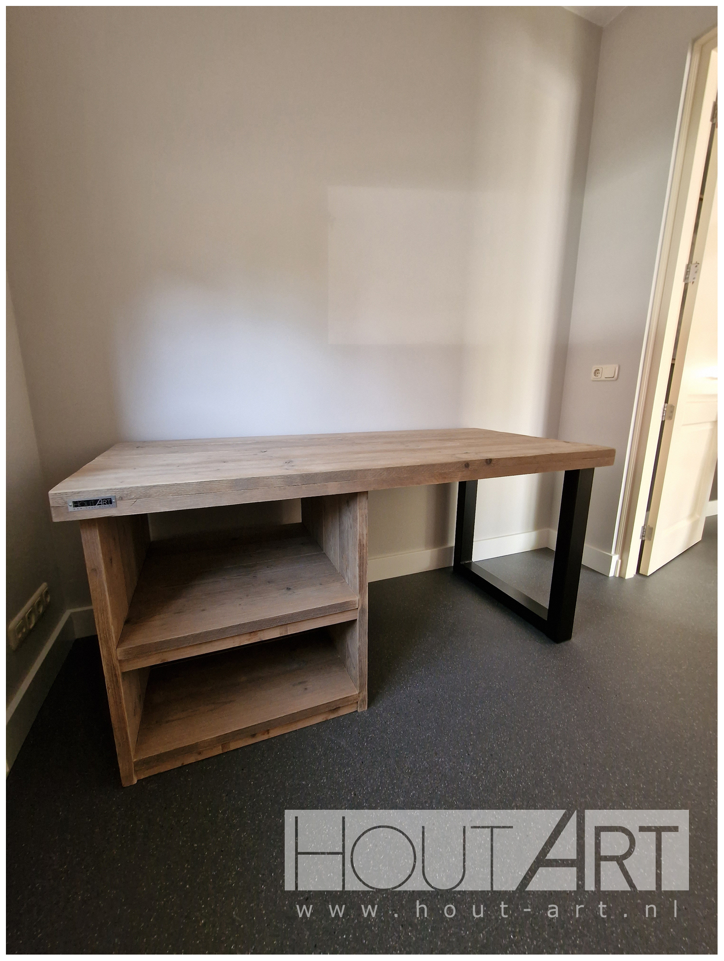 Bureau u-poot staal met kast steigerhout van Hout-Art.