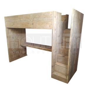Hoogslaper met bureau steigerhout