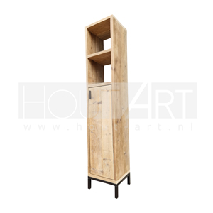 Boekenkast stalen onderframe hoge deur en open vakken steigerhout