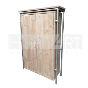 Hoge kast steigerbuis met twee deuren en bovenblad steigerhout