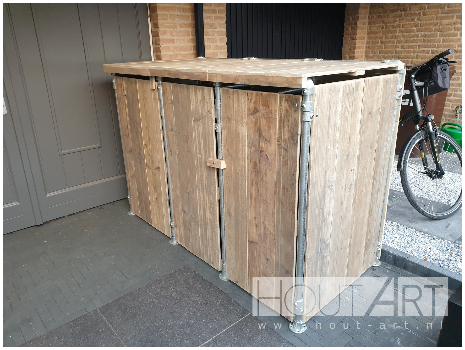 Kliko ombouw verzinkte steigerbuis met steigerhout van Hout-Art. klikombouw, kliko's, kast, gebruikt hout, tuin, tuinmeubel, houtart.