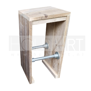 Barkruk steigerhout met steigerbuis voetsteun