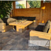 Loungebank recht met armleuning en wielen steigerhout van Hout-Art. Tuinmeubel, loungeset, gebruikt hout, buitenkeuken, vuurtafel, tuinmeubels, houtart.