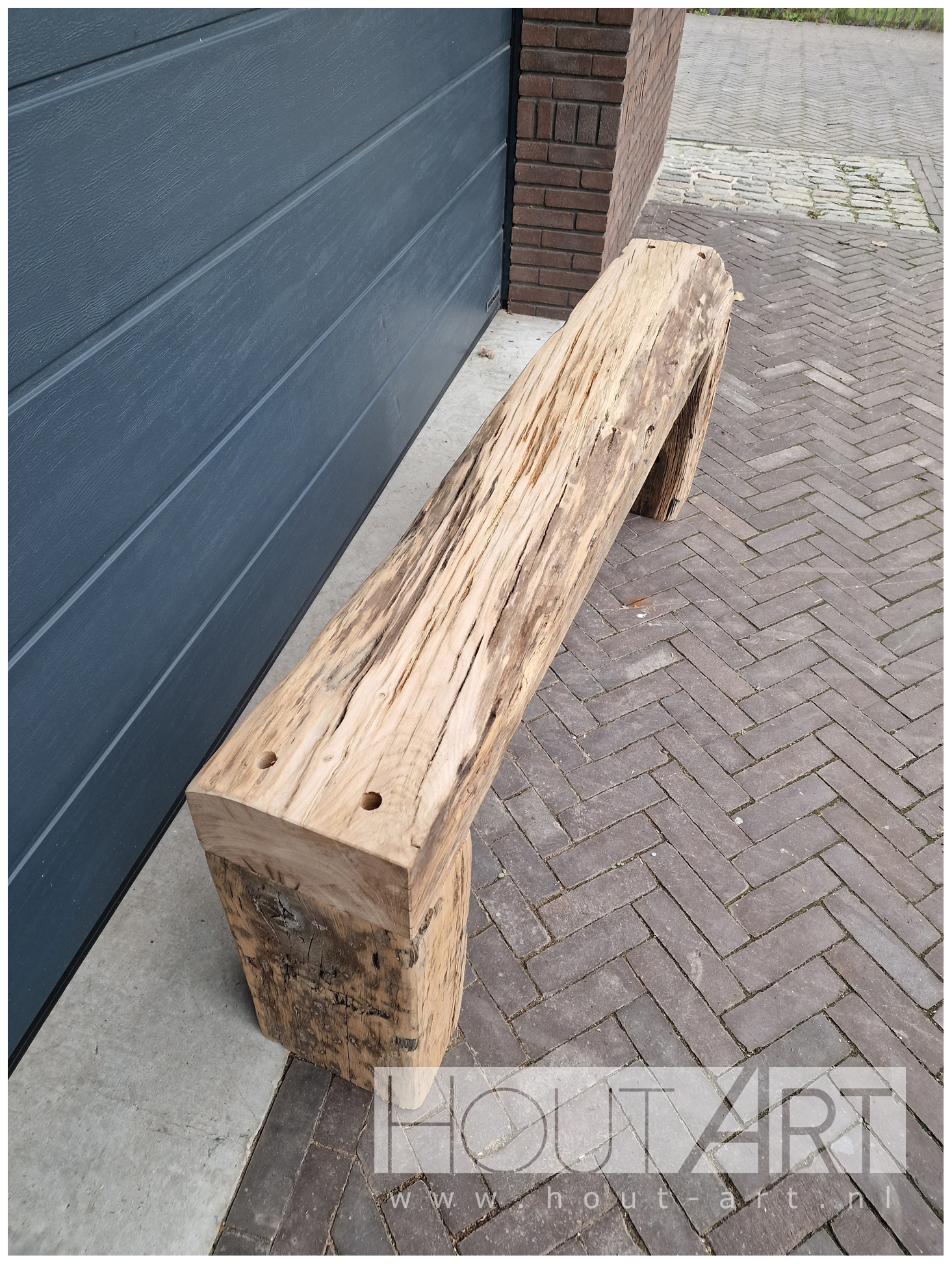 tv-meubels robby oud eiken spoorbiels Hout-Art. zwart gepoedercoat, staal, industrieel, modern, legplank, balk, spoorbiels, houtart.