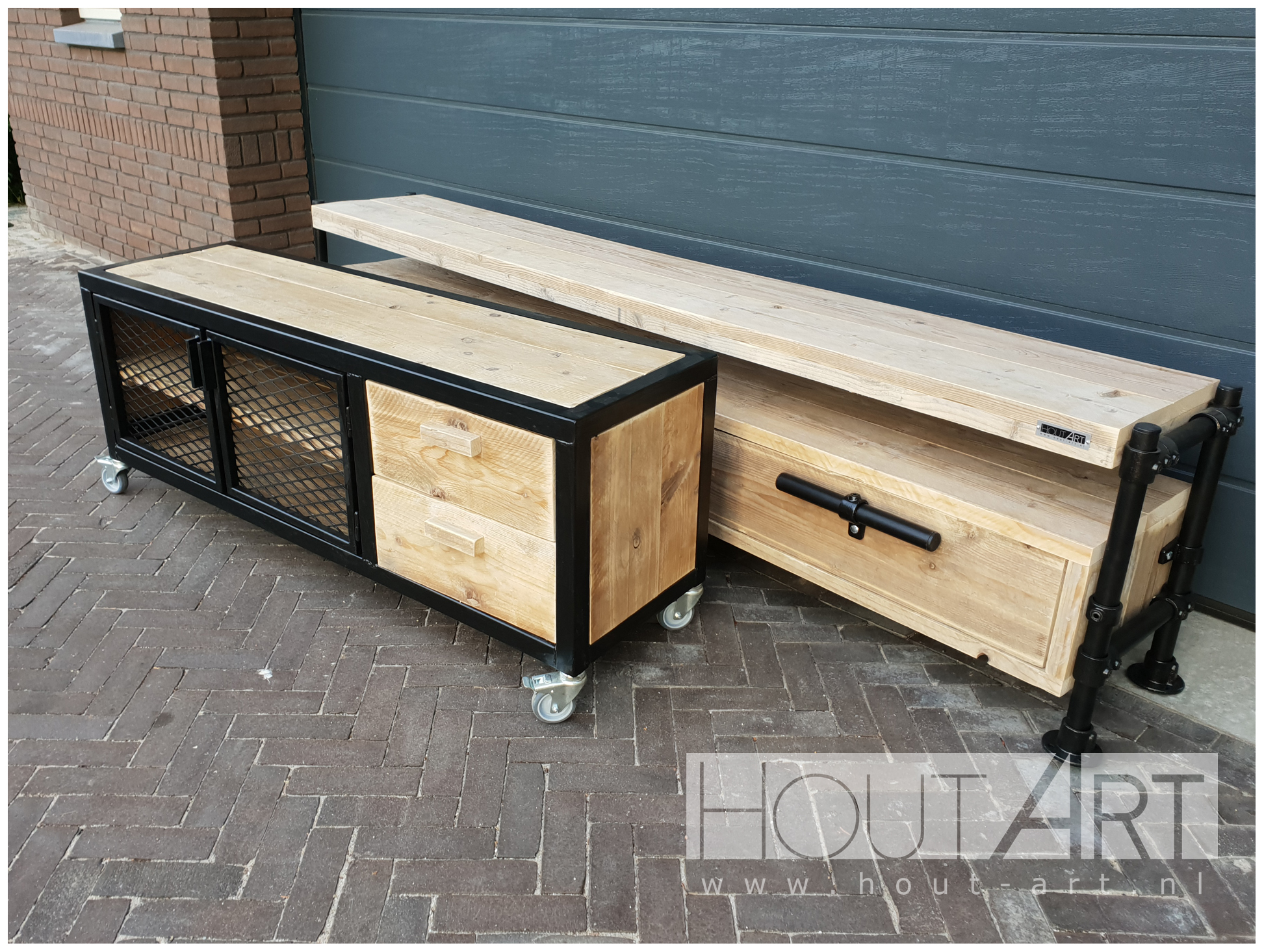 tv-meubel virango luxe stalen frame met gaasdeurtjes van Hout-Art.