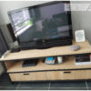 TV-meubel stalen frame met lades eiken van Hout-Art. stalen frames, zwart gepoedercoat, houtart.