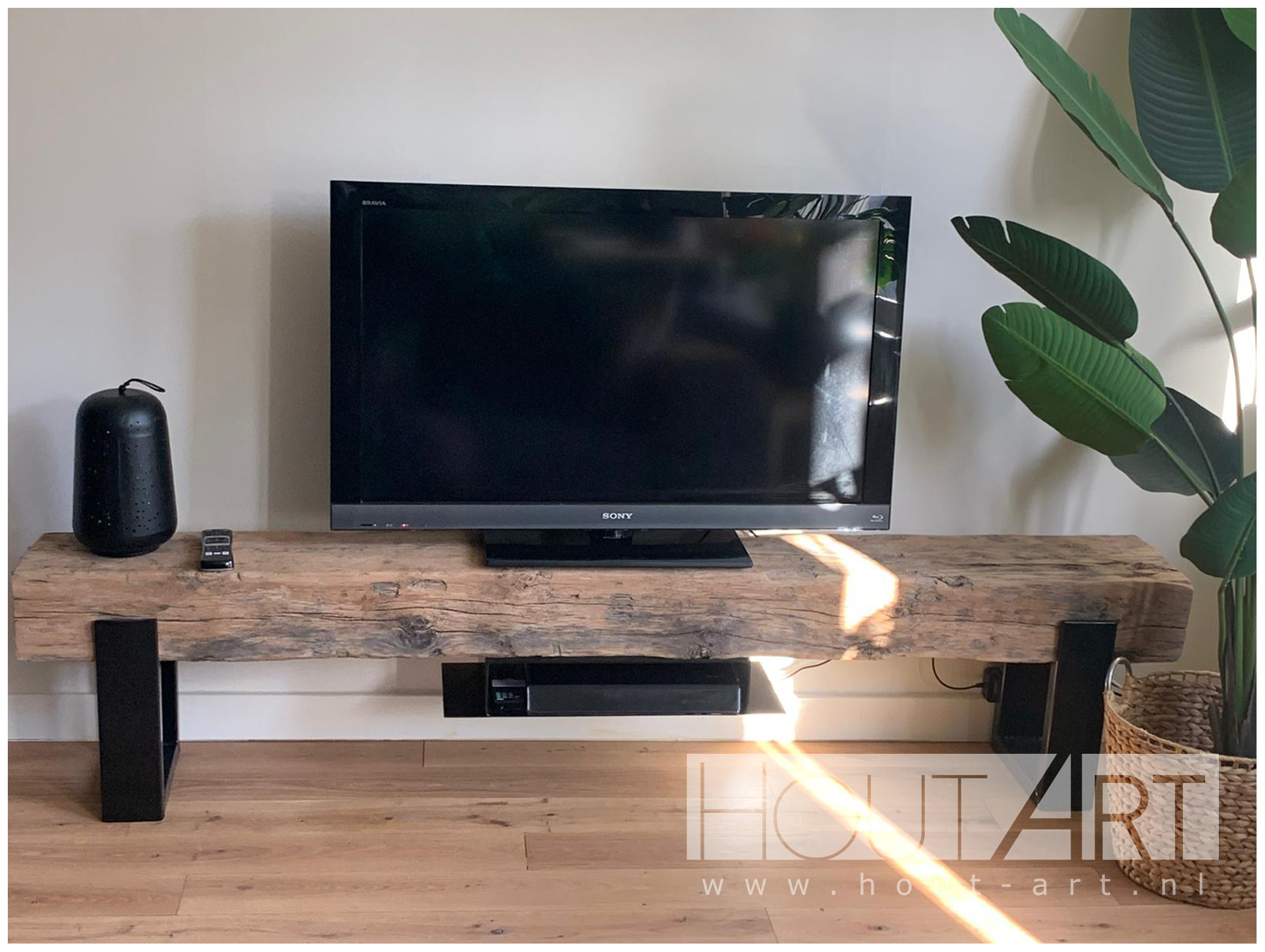 tv-meubel stalen u-poot audioplaat oud eiken spoorbiels Hout-Art. industrieel, modern, legplank, balk, spoorbiels, houtart.