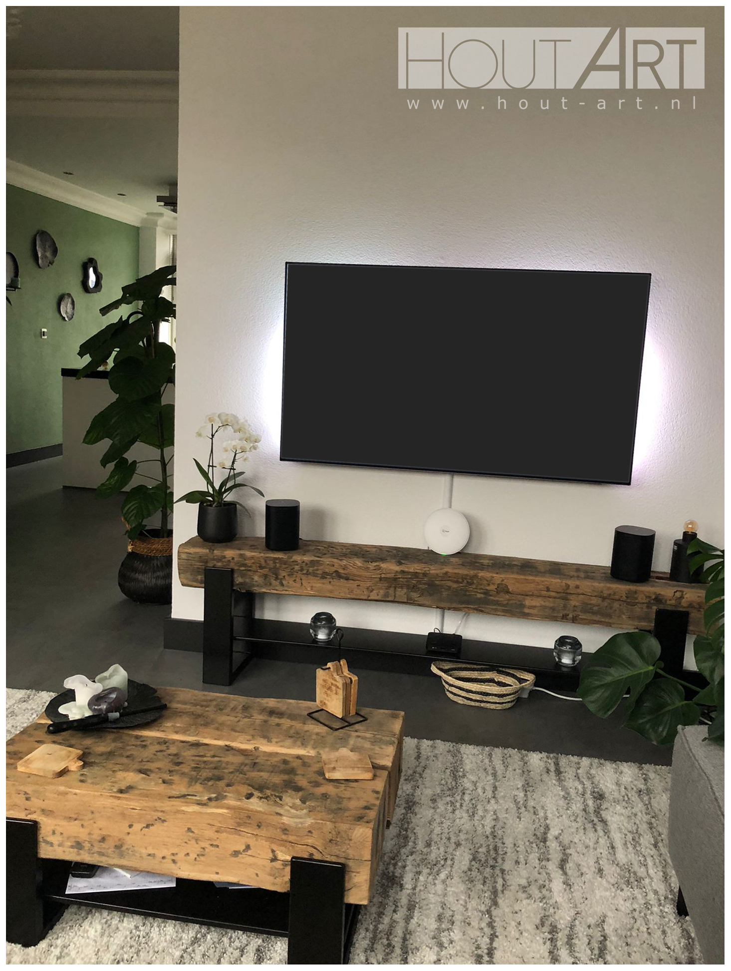 tv-meubel stalen u-poot audioplaat plus oud eiken spoorbiels Hout-Art. industrieel, modern, legplank, balk, spoorbiels, houtart.