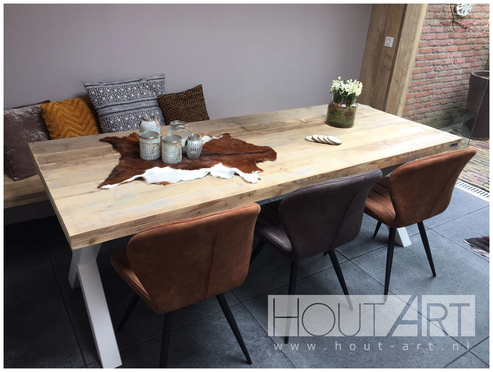 Bank x-poot staal met steigerhout van Hout-Art. tuinbank, tafel, tuintafel, gepoedercoat staal, frames, houtart.