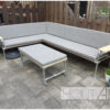 Hoek loungebank verzinkte steigerbuis met steigerhout incl. armleuningen van Hout-Art.