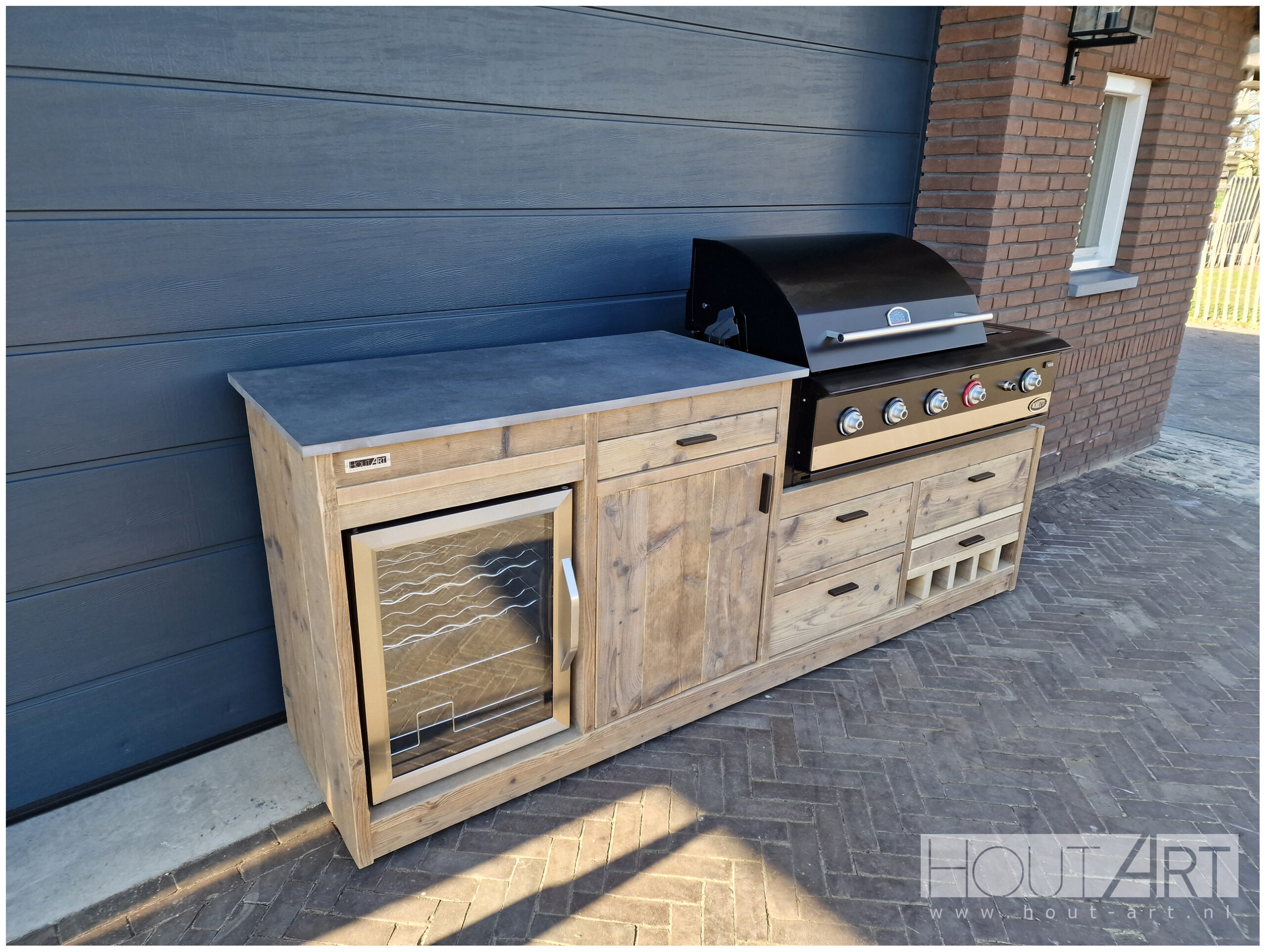 Buitenkeuken Wijn fridge asymmetrisch voor Boretti Ligorio of Ibrido Top van Hout-Art. BBQ, barbecue, wijnvakken, handgrepen, staal, frame, keramische plaat, steigerhout.