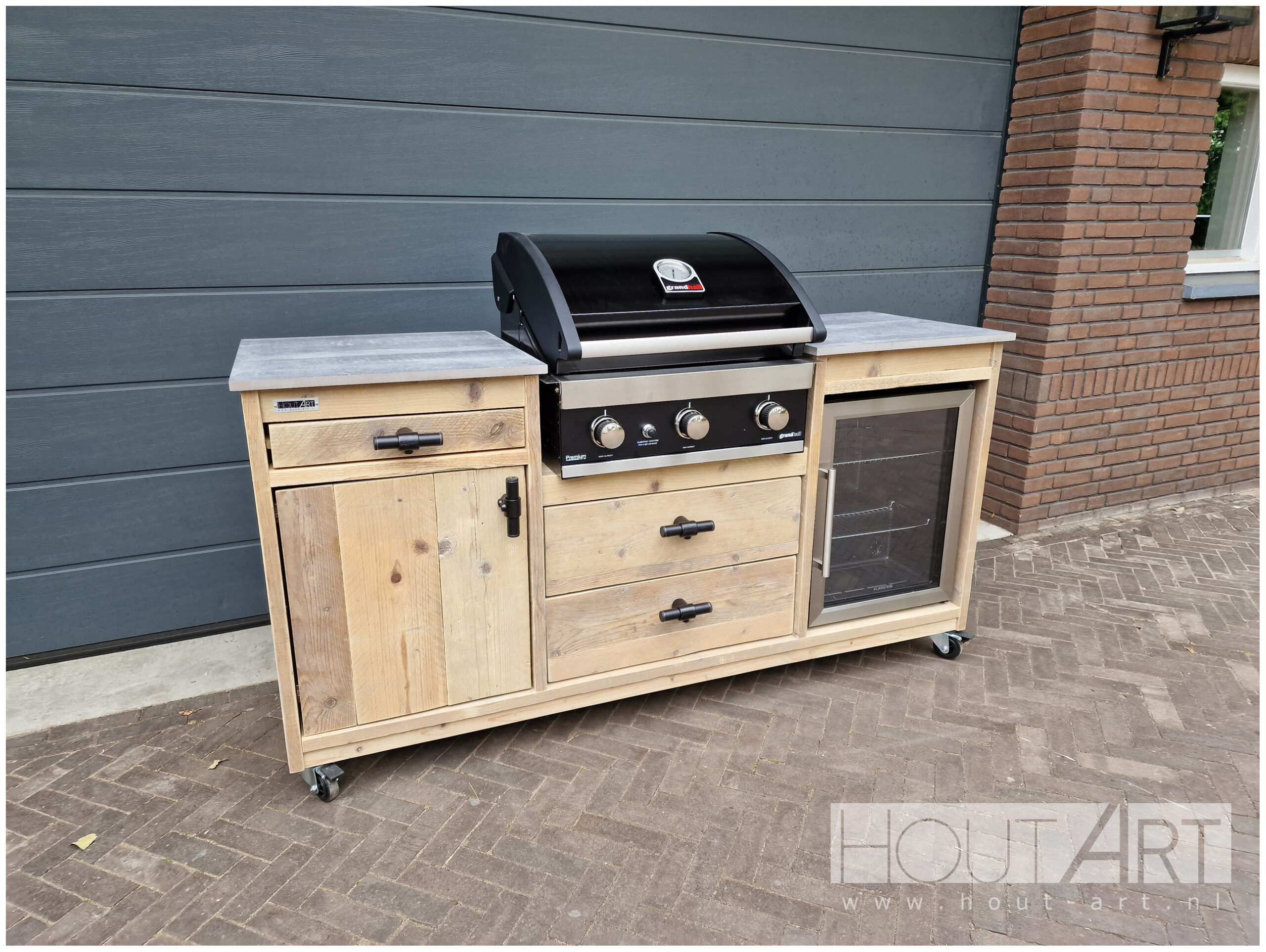 Buitenkeuken luxe dubbel fridge grandhall premium g3 en g4 van steigerhout door Hout-Art.