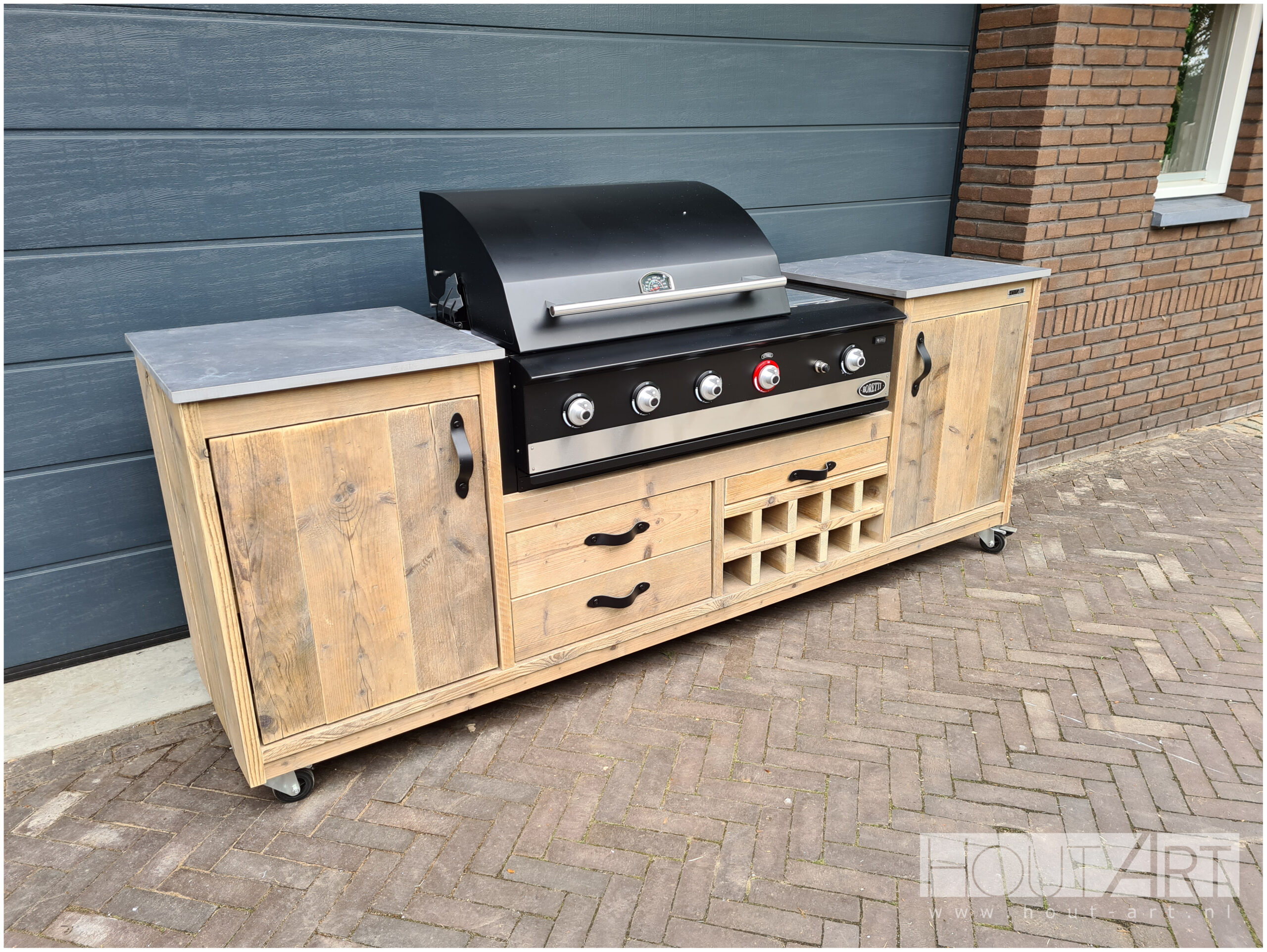Leren handgreep breed zwart of wit gevlamd van Hout-Art.