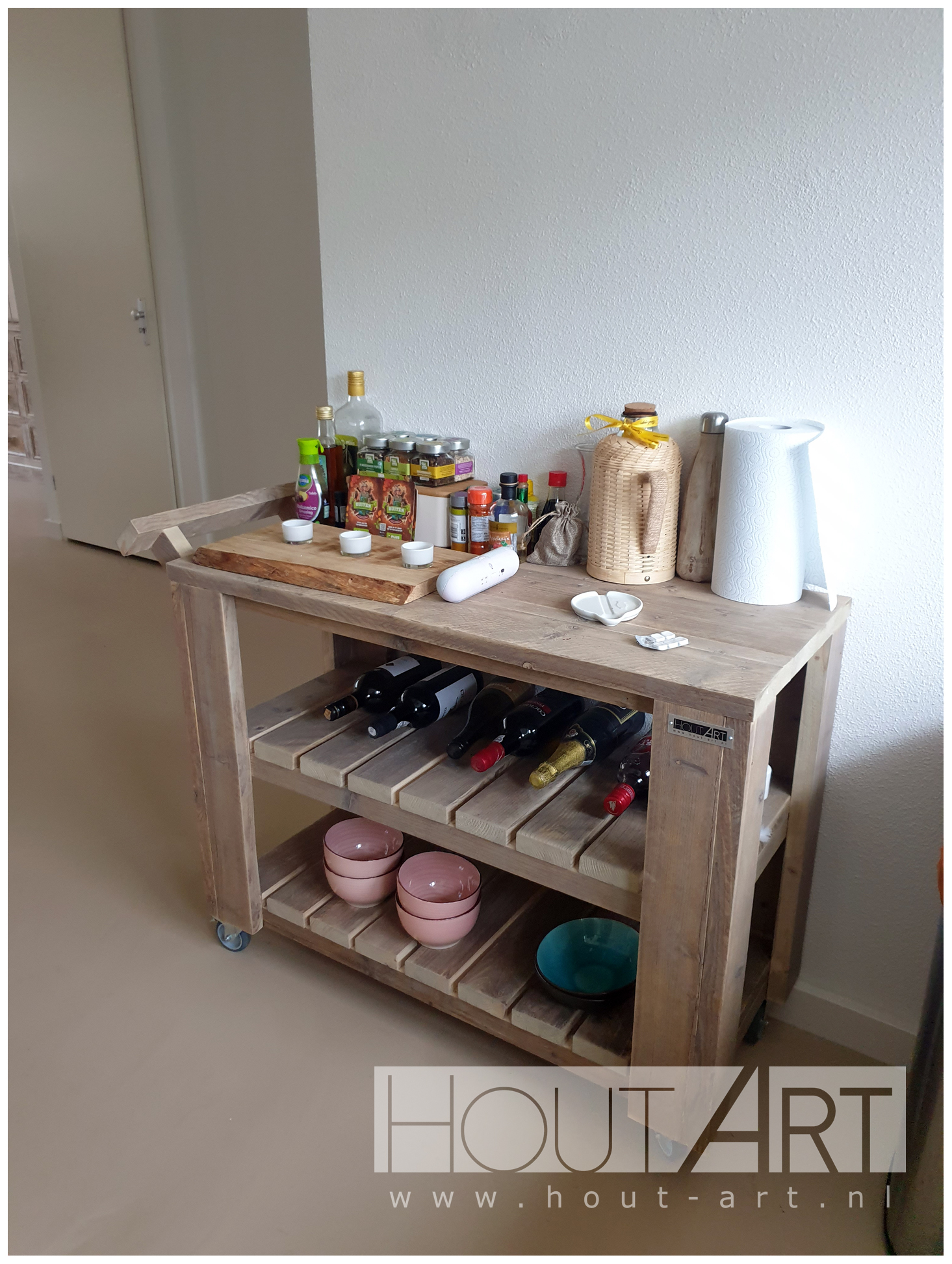 Sidetable luxe steigerhout, trolley met latjes van Hout-Art.