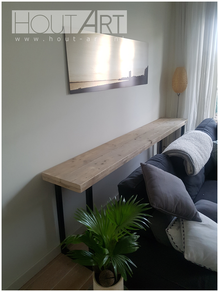 Sidetable stalen u-poot met steigerhout van Hout-Art.