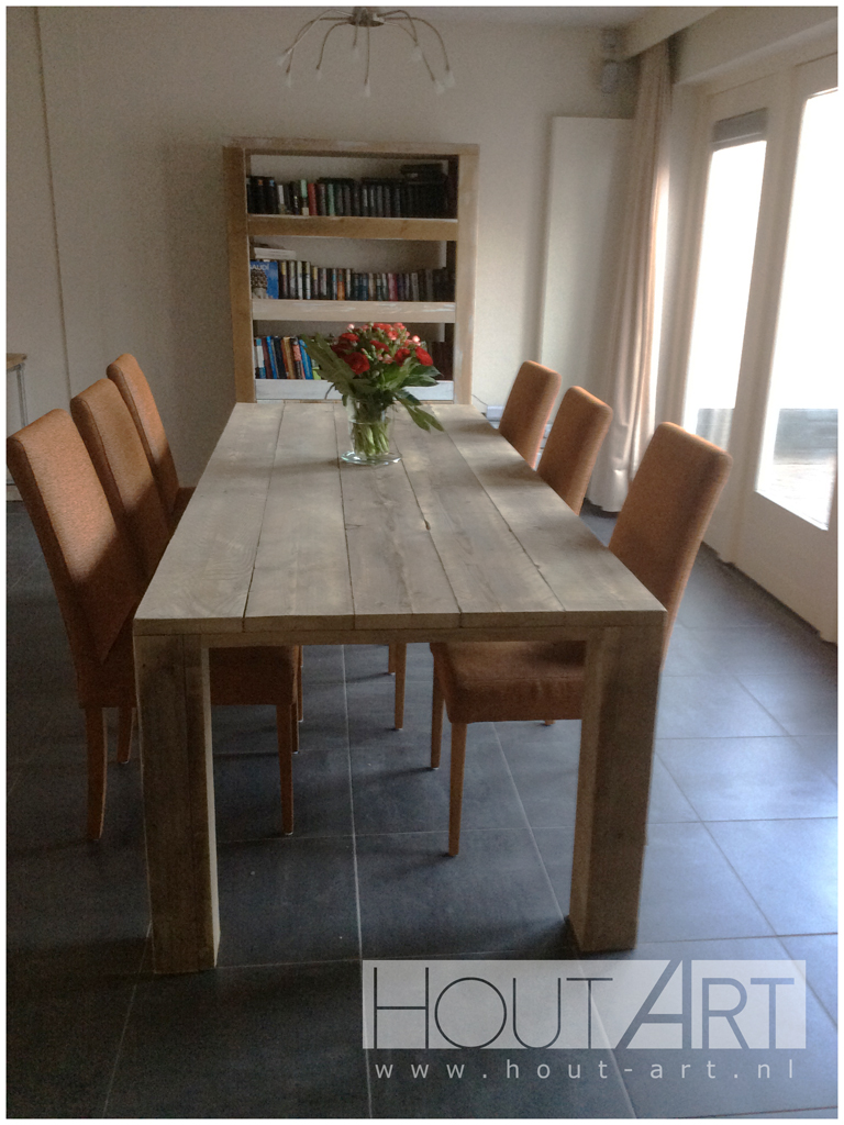 Tafel eettafel steigerhout XL hoekpoten van Hout-Art.