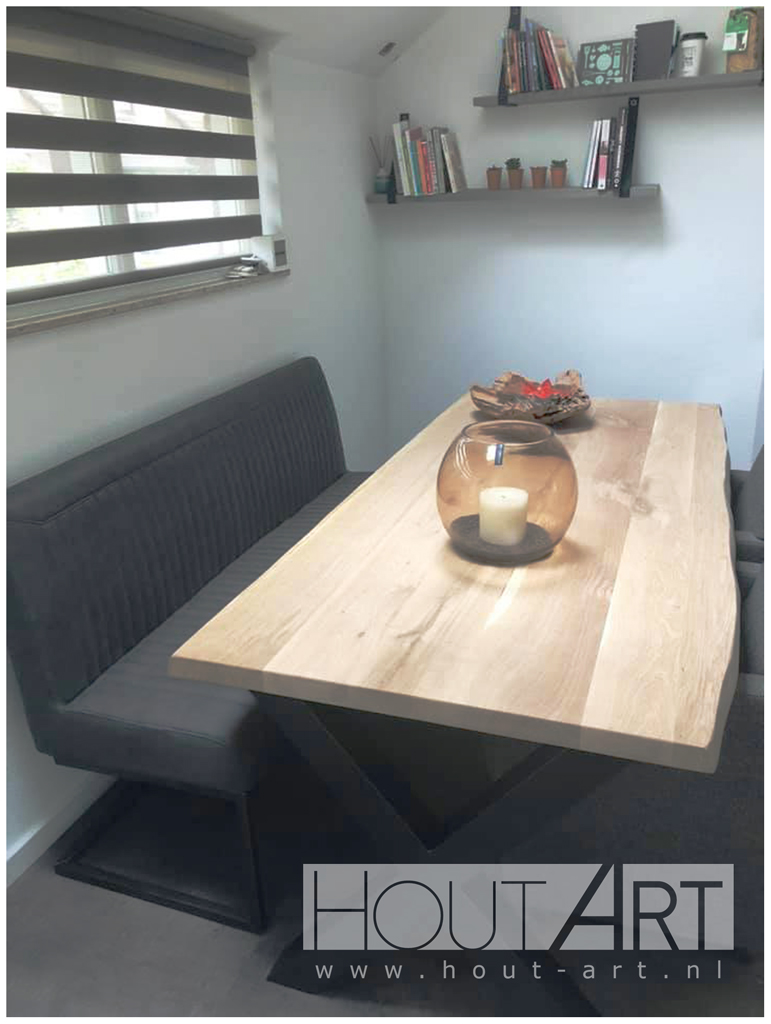 Tafel X-poot staal met massief eiken van Hout-Art.