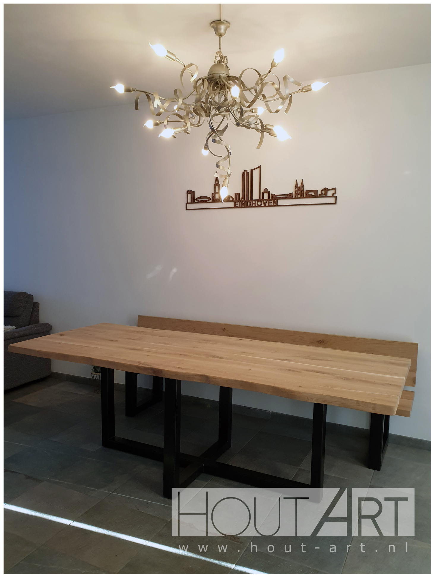 Eettafel tafel design poot staal met massief eiken van Hout-Art.