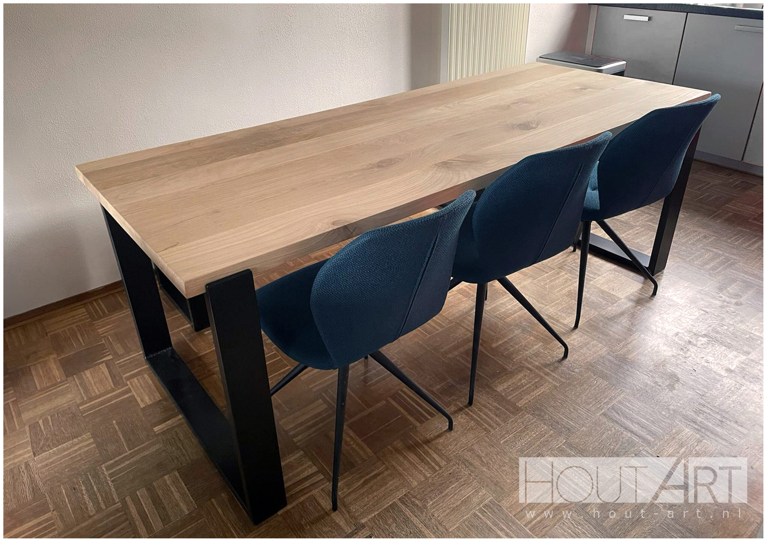 Bank u-poot inliggend staal met massief eiken van Hout-Art.