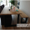 Tafel, eettafel u-poot inliggend staal met massief eiken van Hout-Art.