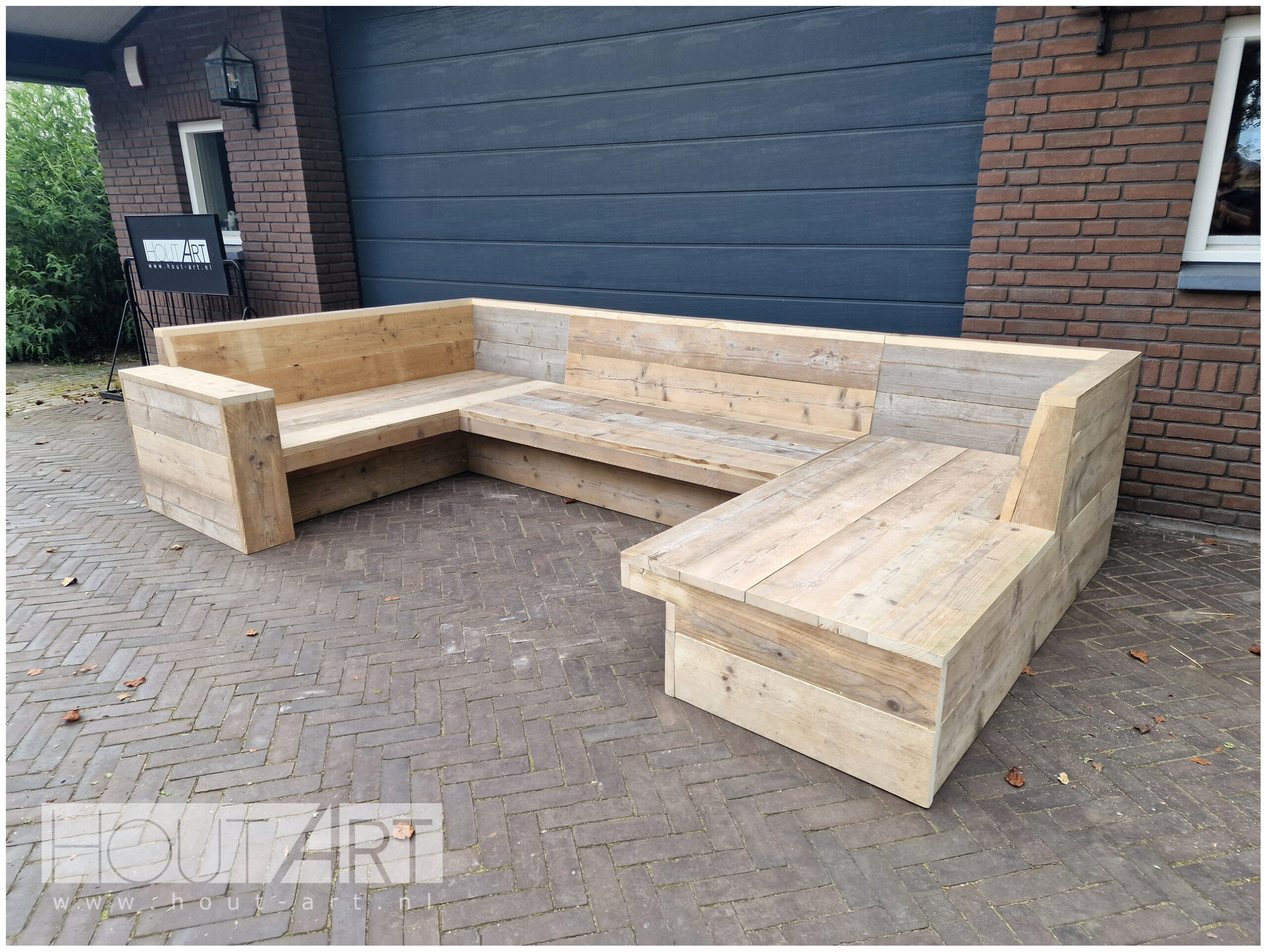 Loungebank u-vorm loungeset steigerhout terugliggende voorkant een armleuning en chaise lounge van Hout-Art.